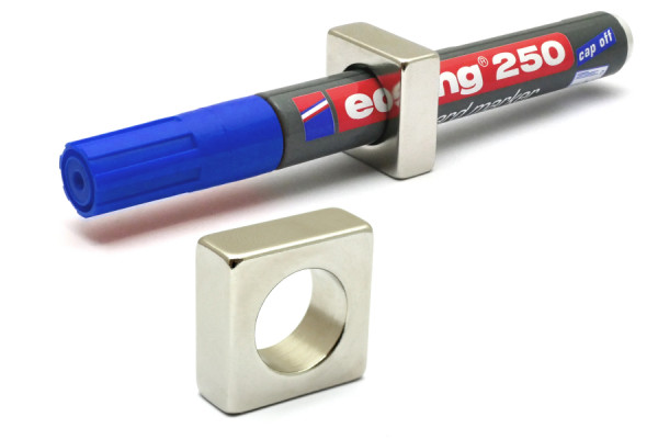 Magnetic Pen Holder, 25 x 25 x 10 mm, with 16 mm Hole, Nickel Plated